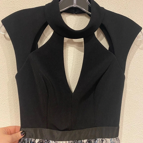 ABS Allen Schwartz Tree Print Cutout Gown Size 0 EUC - Picture 3 of 5